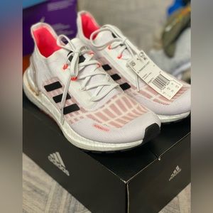 NWT Adidas Ultraboost